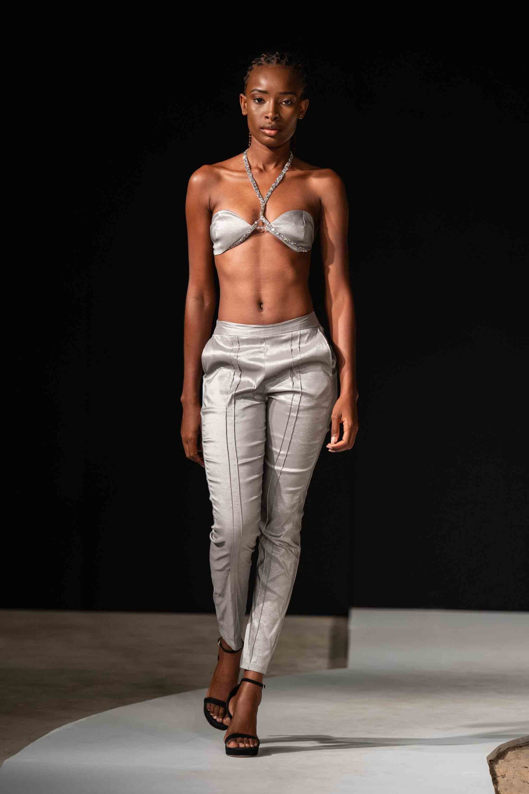 MFW 2025 Estravaganza 19