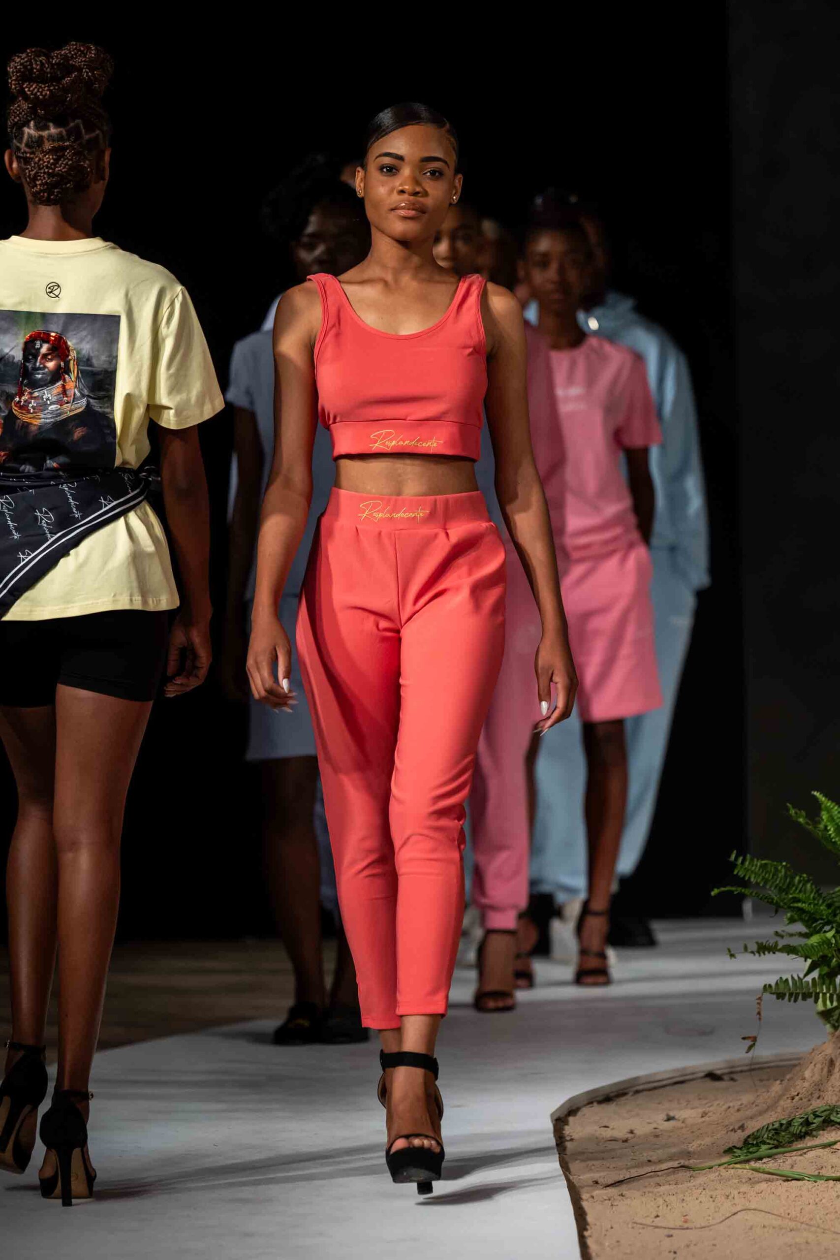 MFW 2025 Resplandecente-44