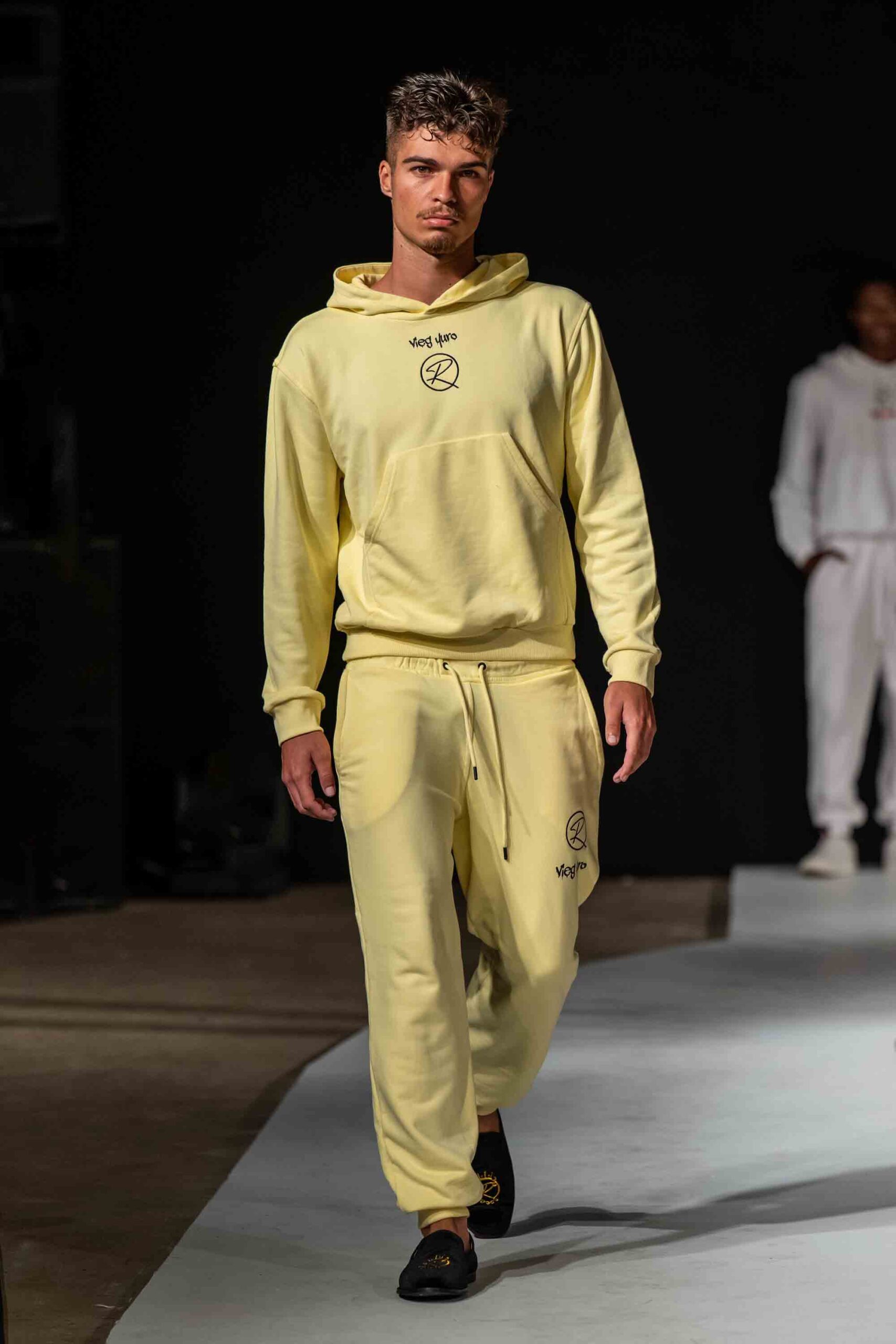 MFW 2025 Resplandecente-8