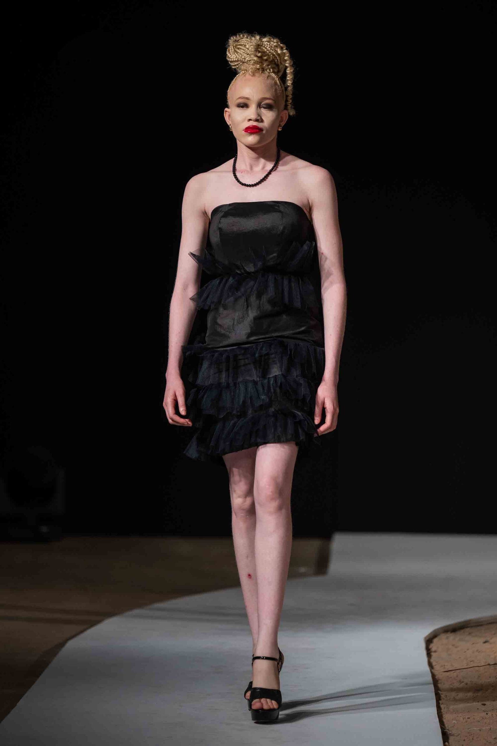 MFW 2025 Zualo's Fashion-13