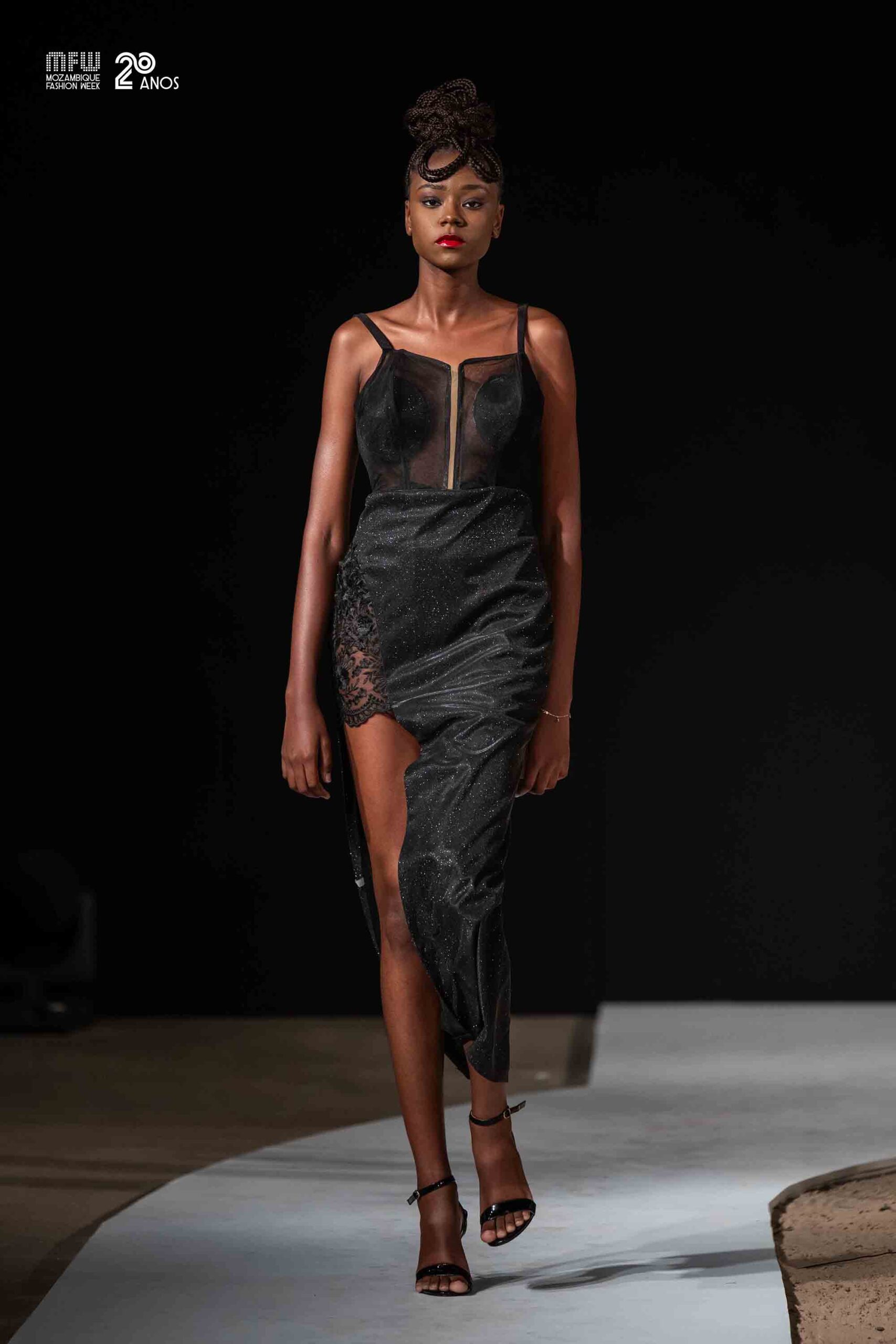 MFW 2025 Zualo's Fashion-27