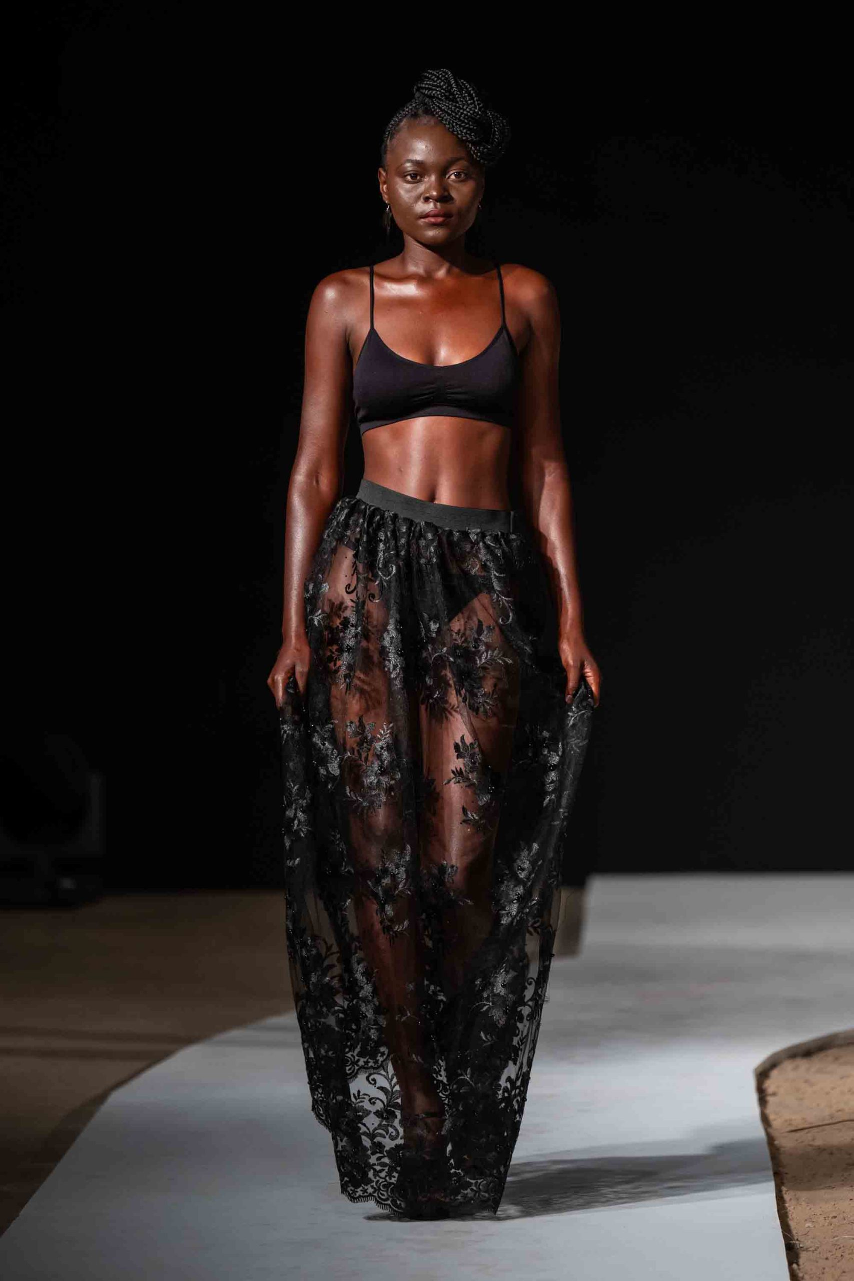 MFW 2025 Zualo's Fashion-3