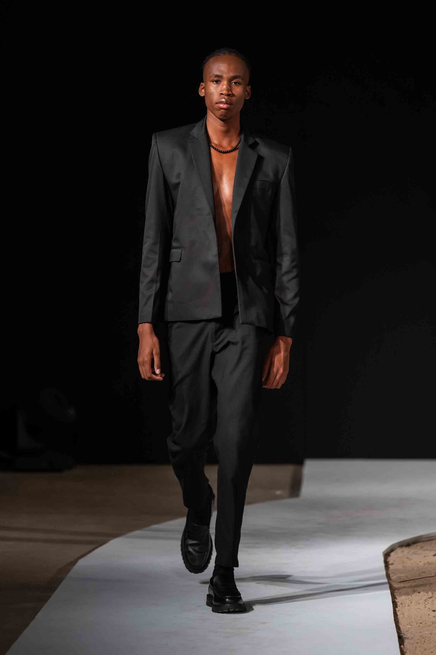 MFW 2025 Zualo's Fashion-31